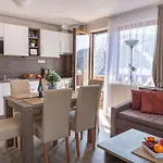 George Guest house